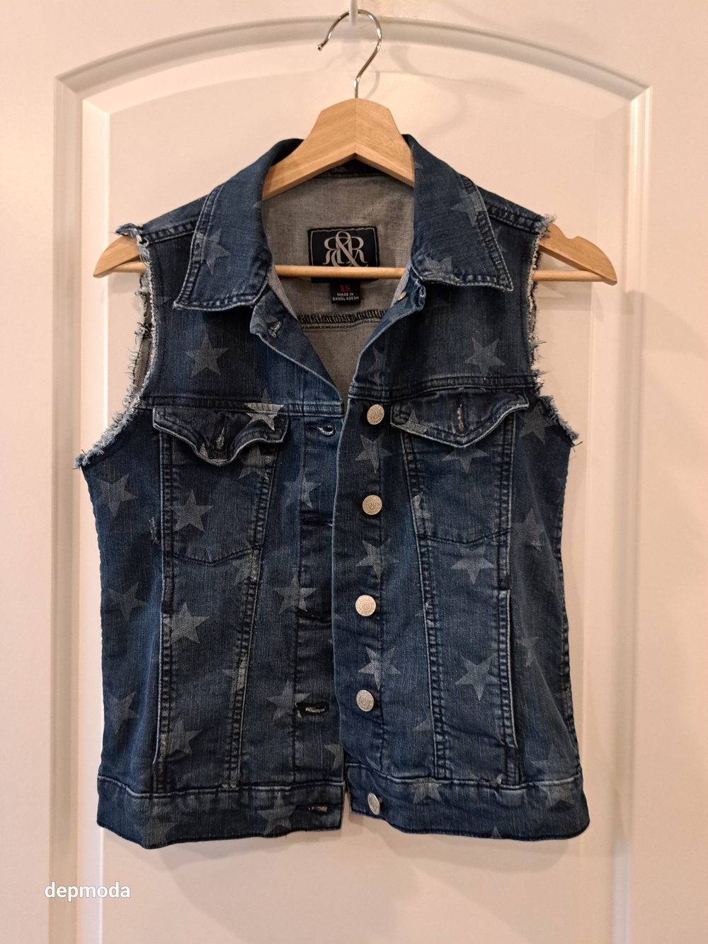Rock & Republic jean vest Medium Blue Star-Print Denim Pocket Buttons size XS - Picture 5 of 13